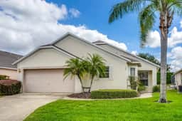 A beautiful home in a peaceful community (358251) - Image 2