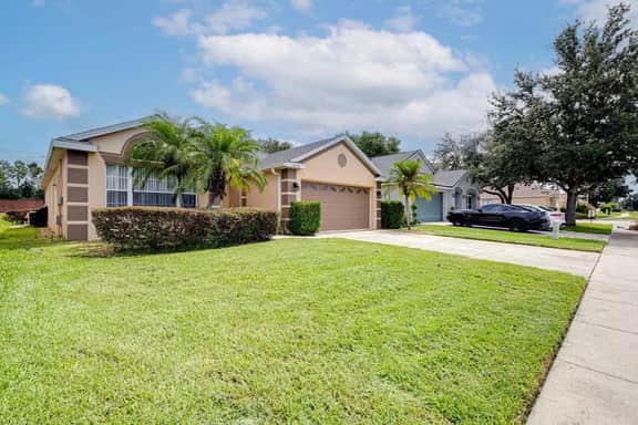 Stunning 3 bed former model home (329656) - Image 5